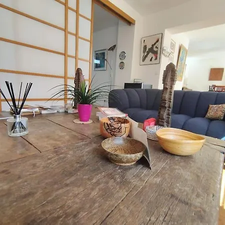 Apartamento Bright&artful Loft Typical Parisian Lifestyle Area París